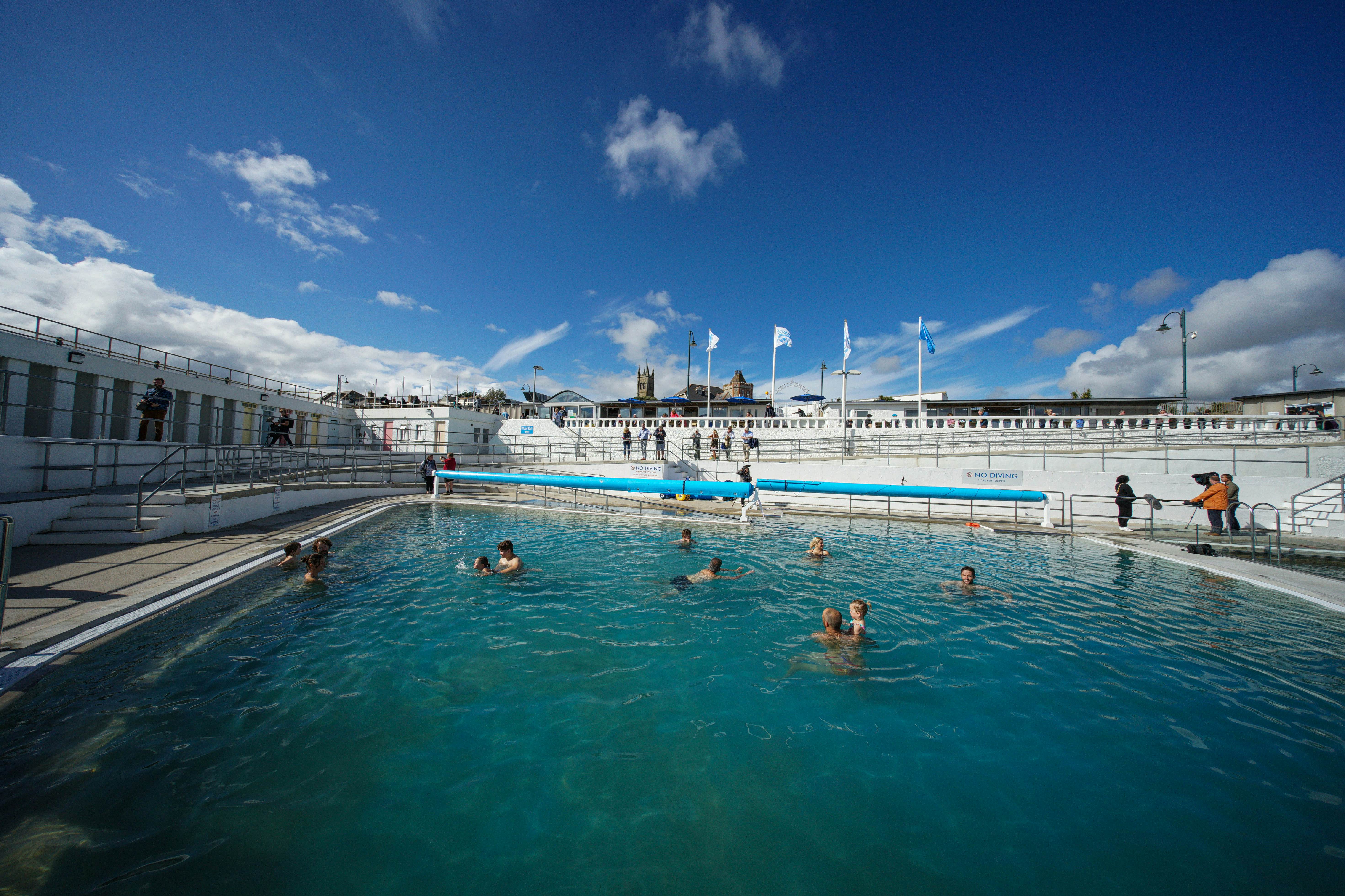 This lido is is the UK's only geothermallyheated seawater pool